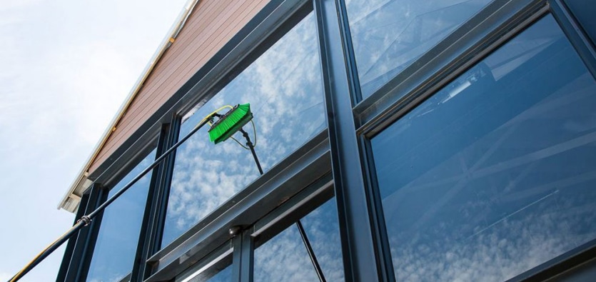 window cleaning company in tampa fl